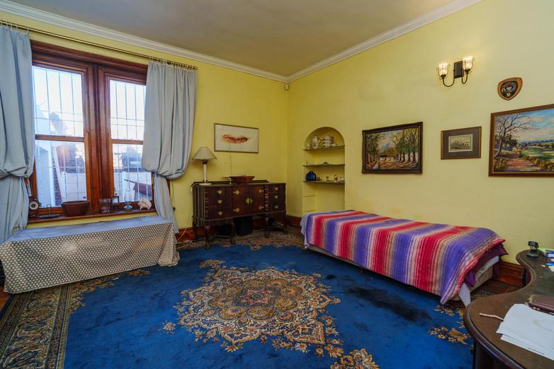 8 Bedroom Property for Sale in Claremont Western Cape